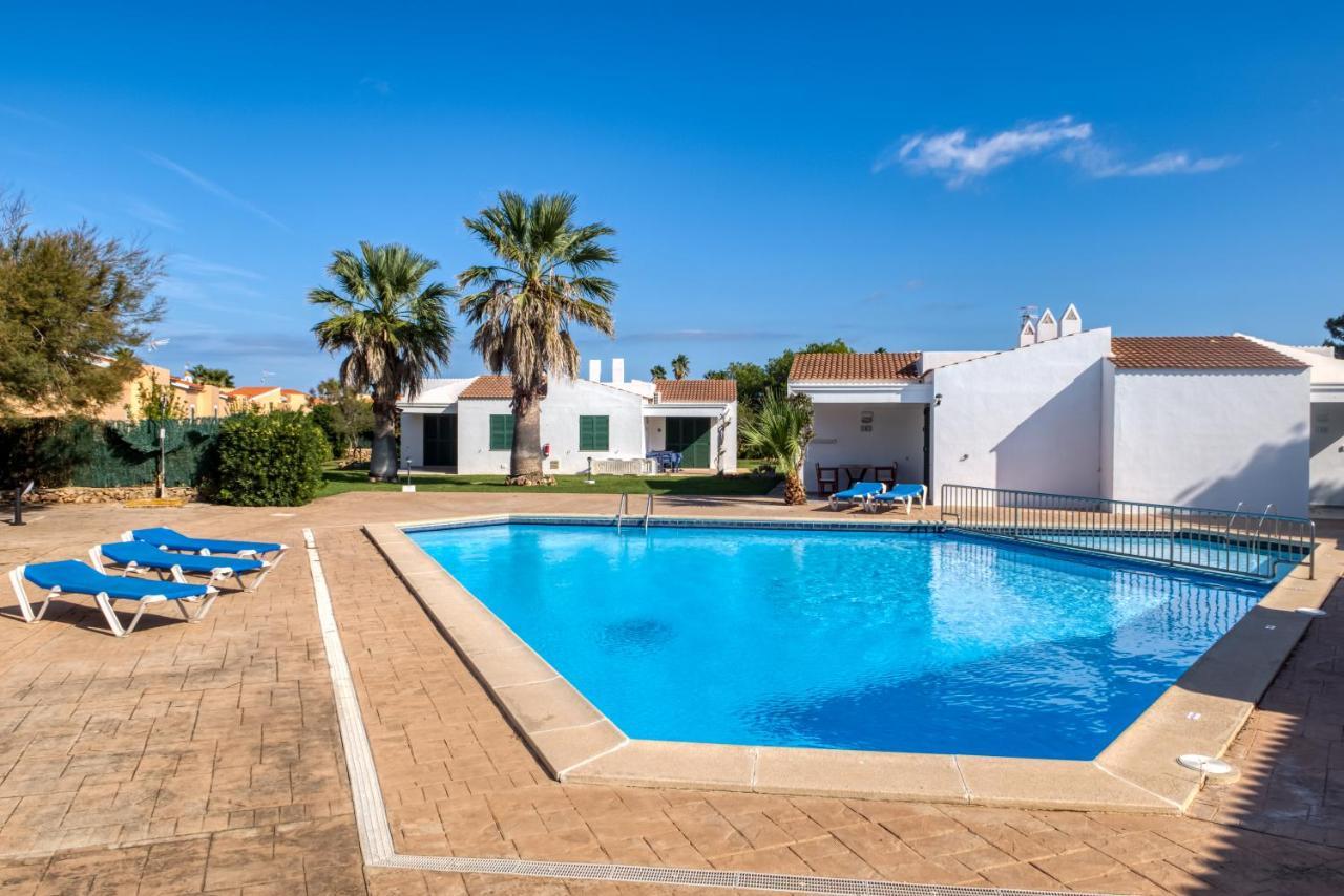 Apartamentos Las Golondrinas Cala en Bosch Dış mekan fotoğraf
