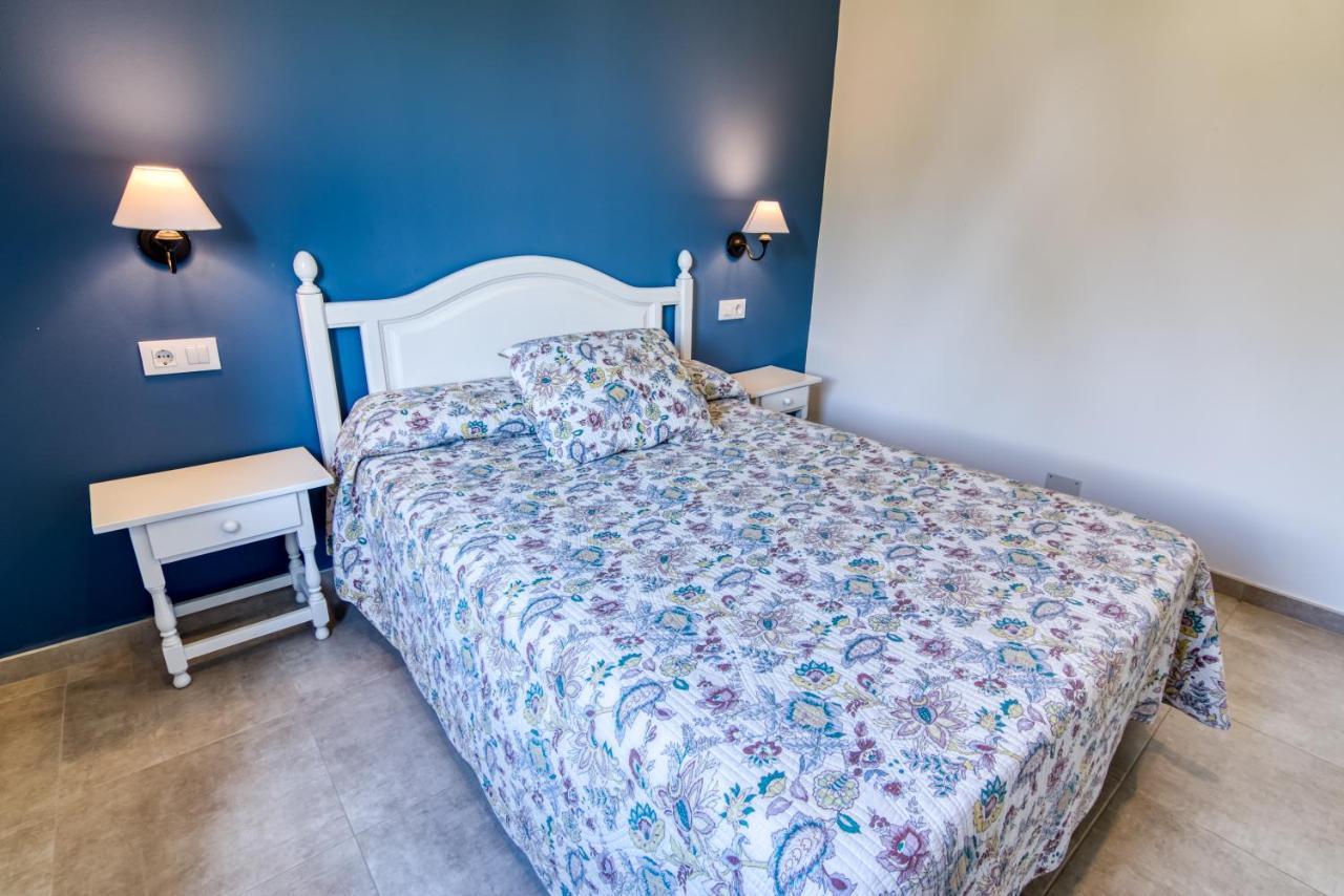 Apartamentos Las Golondrinas Cala en Bosch Dış mekan fotoğraf