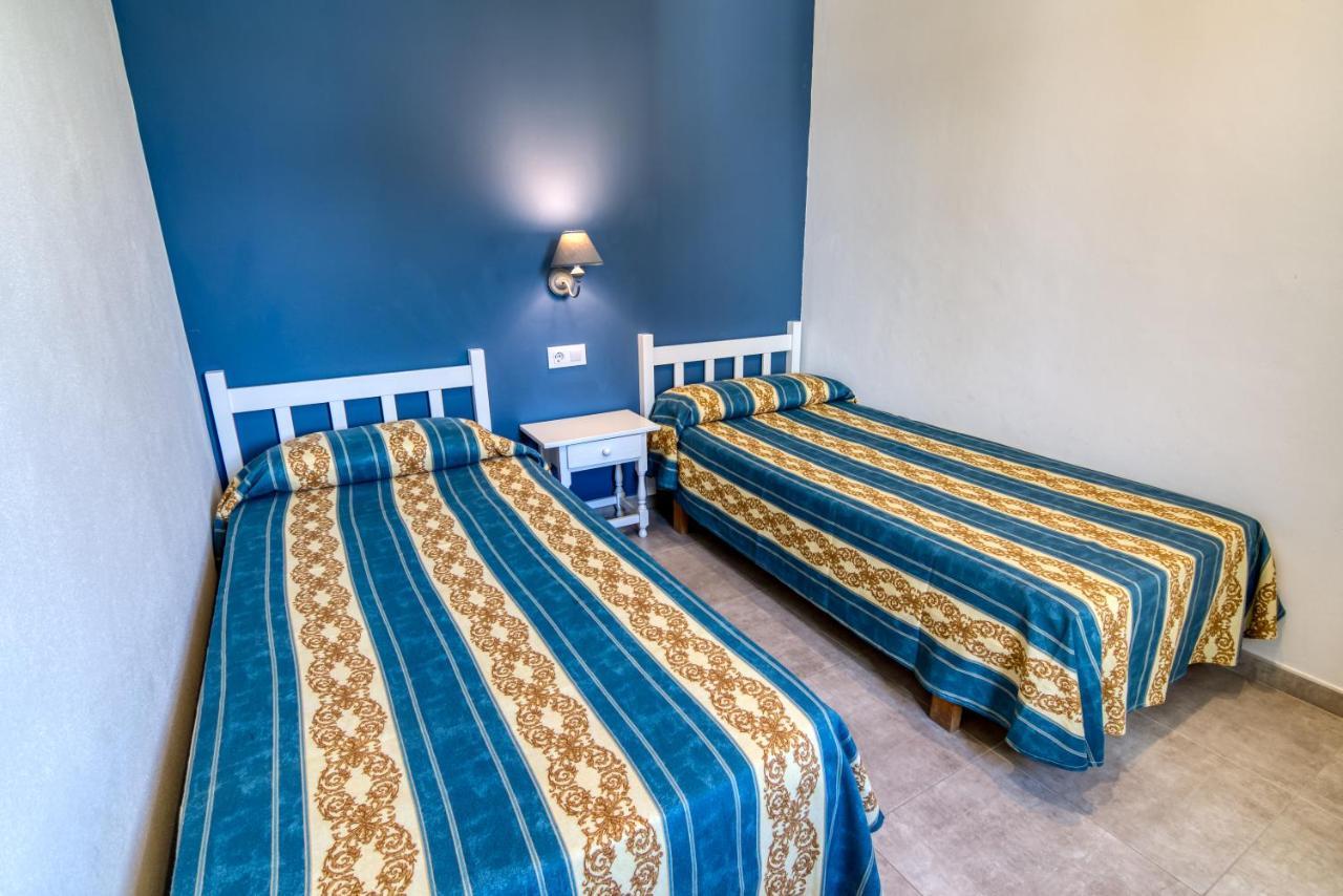 Apartamentos Las Golondrinas Cala en Bosch Dış mekan fotoğraf