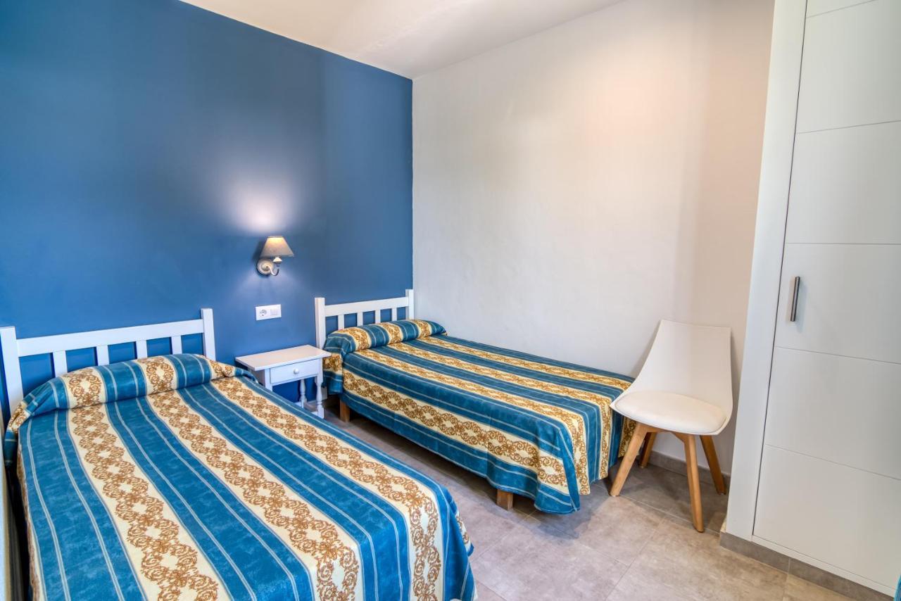 Apartamentos Las Golondrinas Cala en Bosch Dış mekan fotoğraf